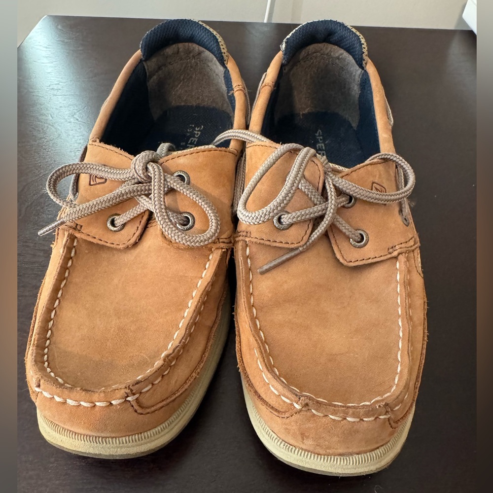 Sperry Topsider Boys. Lanyard Boys. 4 EUC - Picture 2 of 7